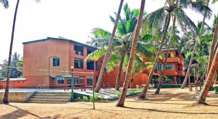 Oyo 246 Roy Villa Beach Hotel Kalutara Exterior foto